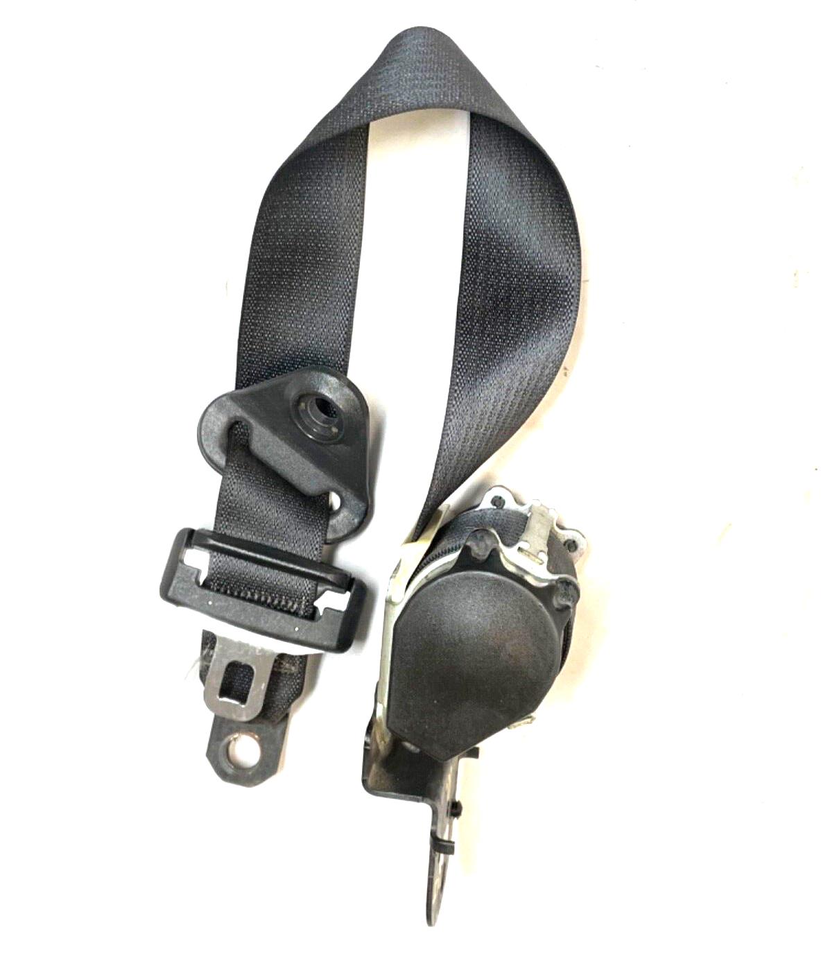 Jeep WJ Grand Cherokee Driver Left Rear Seat Belt Shoulder Harness 02 03 04