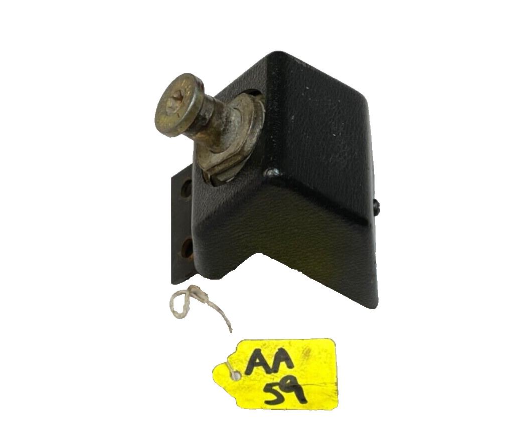1987 Jeep YJ Wrangler tailgate striker latch catch fits 87 only tail gate!