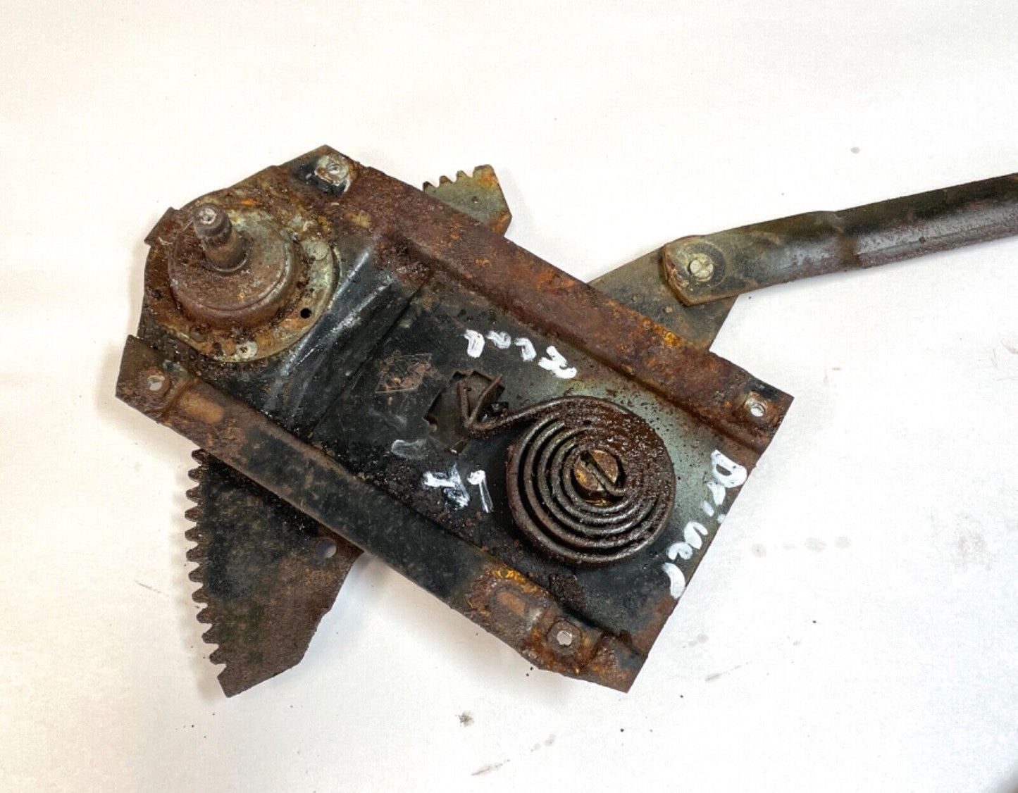 Jeep Wagoneer Cherokee manual window crank back driver side door regulator FSJ