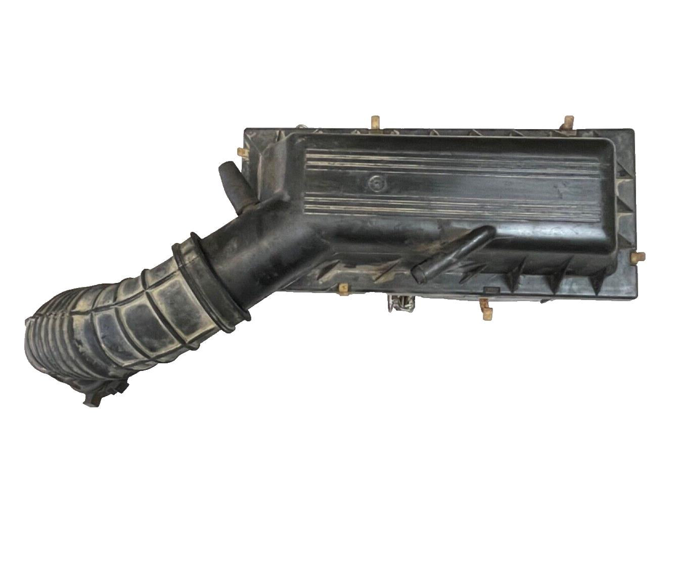 Filtro de aire de admisión para Jeep YJ 2.5 de cuatro cilindros, compatible con Wrangler 91-95