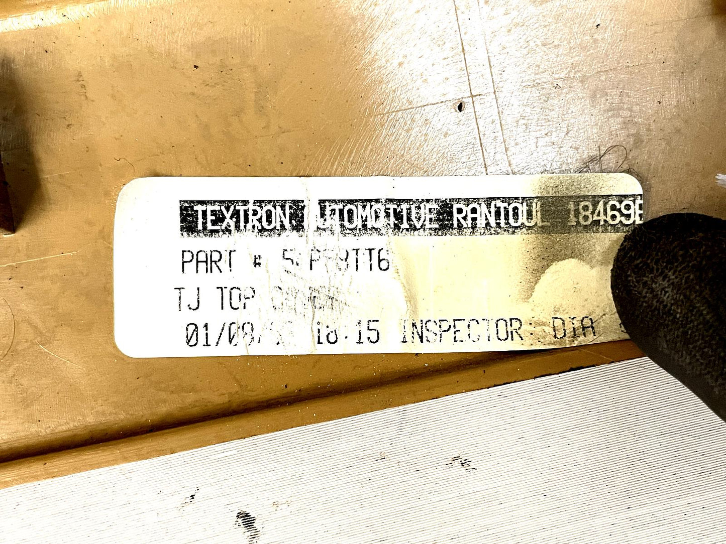 Embellecedor superior del tablero del Jeep TJ Wrangler, cubierta color tostado, ventilación del descongelador, color tostado tipo silla de montar