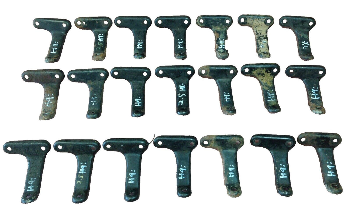 Jeep YJ alternator bracket brace mount 2.5 four cylinder Wrangler lower support