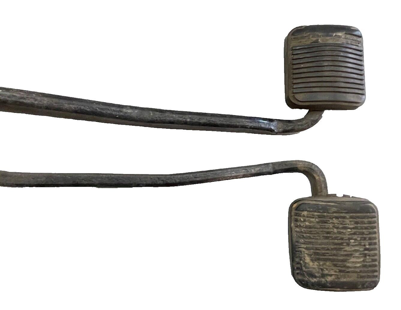 ¡Los pedales manuales del freno y embrague del Jeep YJ se adaptan a los Wrangler 91-95!