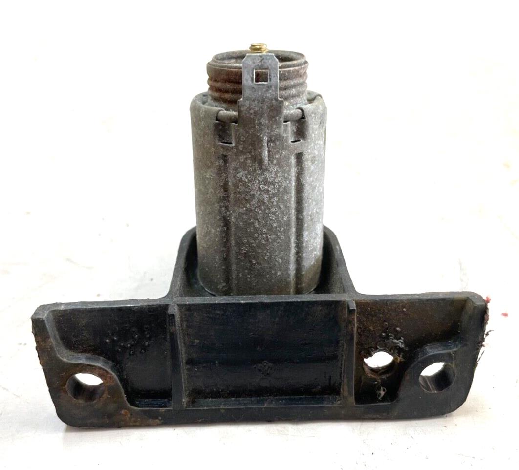 Toma de corriente de 12 voltios para encendedor de cigarrillos de fábrica Jeep CJ CJ5 CJ7 CJ8 76-86 AMC