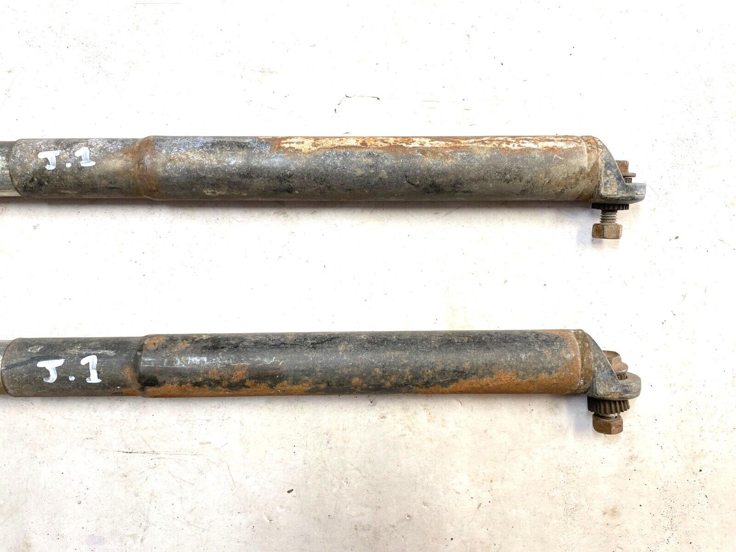 Jeep CJ7 hard top lifters back hatch shocks with bolts rear lift gate shock CJ8