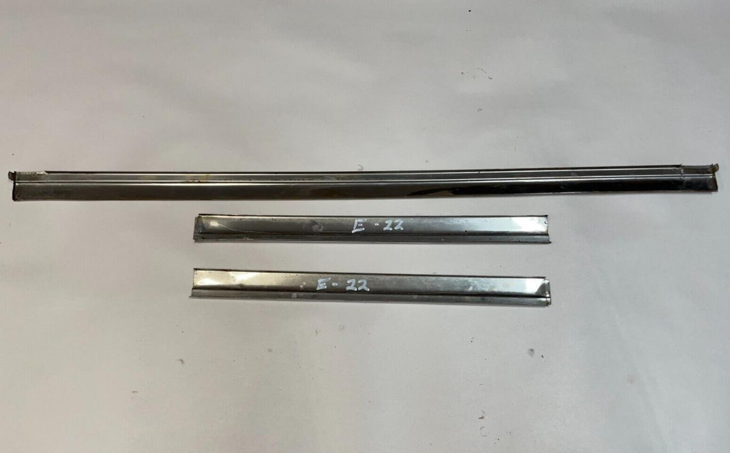 Full size Jeep Wagoneer Cherokee chrome passenger rear door window trim