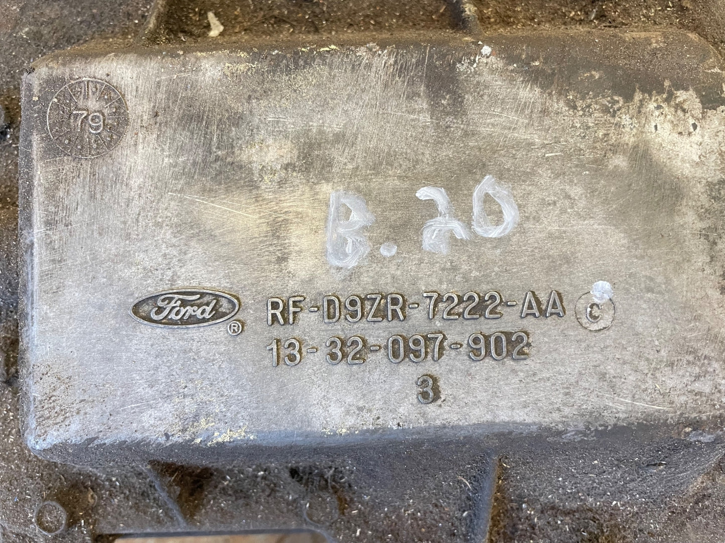 Jeep CJ 4 speed manual transmission SR4 CJ7 CJ8 Ford 13-32-097-902