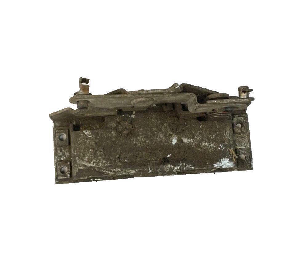 Jeep CJ YJ passenger door striker Right Latch catch 81-90 CJ7 Wrangler