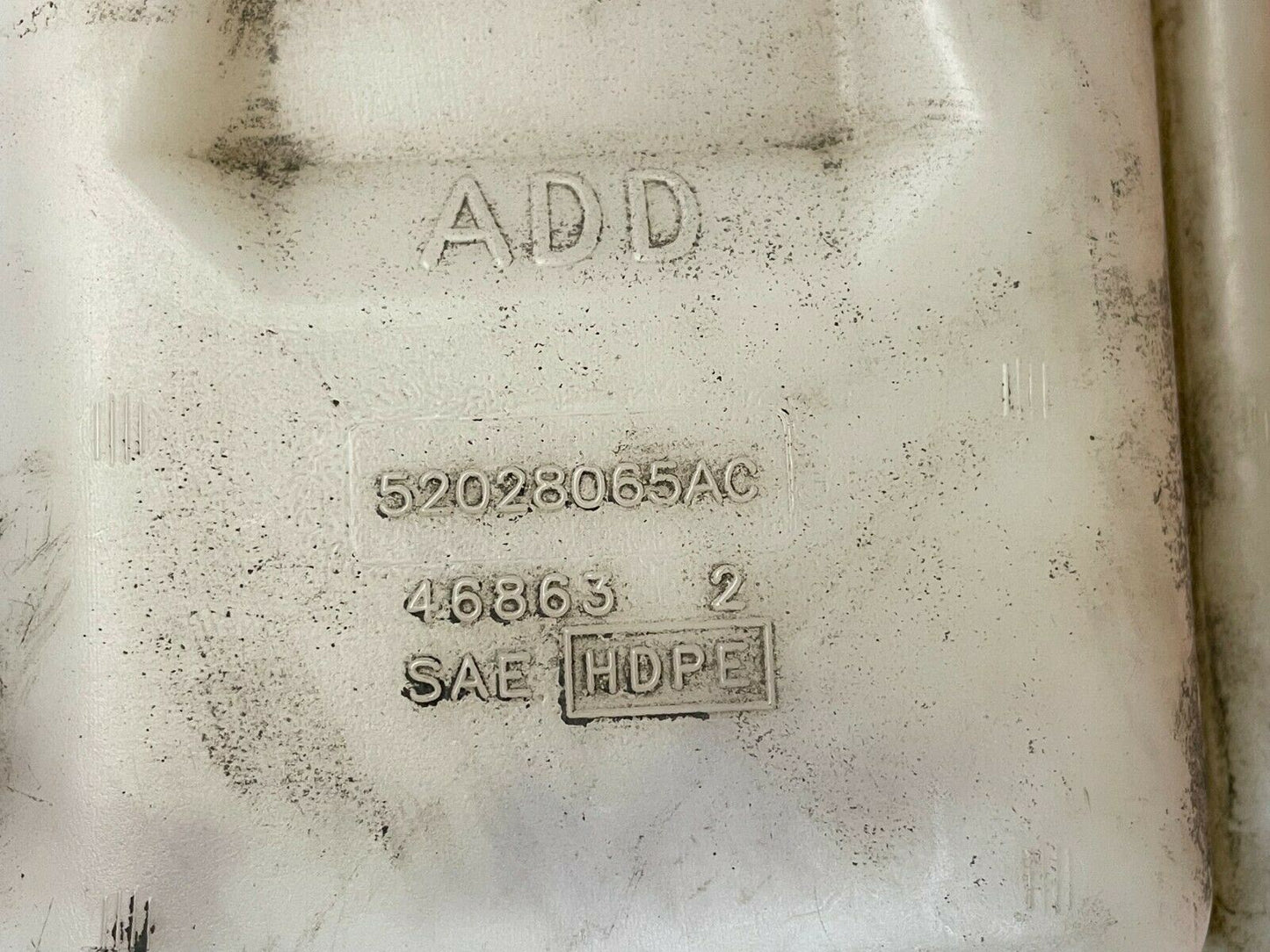 Botella de depósito de anticongelante refrigerante del motor para Jeep TJ Wrangler
