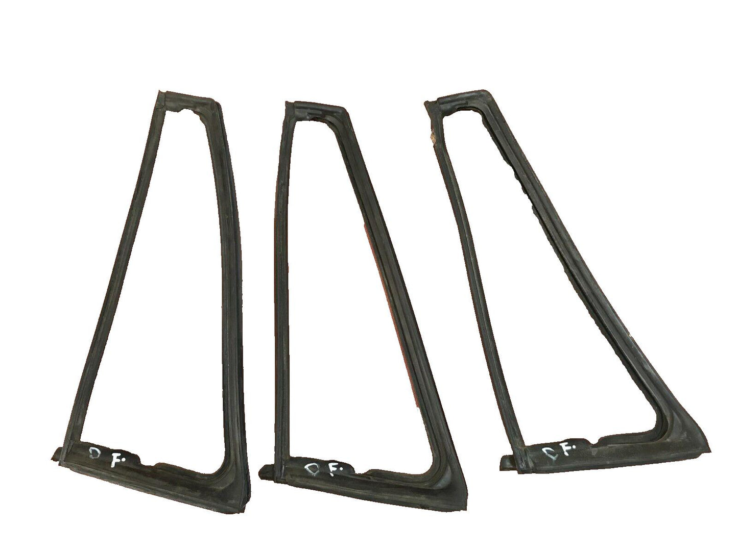 Jeep wing window gasket 82-95 CJ7 YJ Wrangler driver side left AMC vent glass