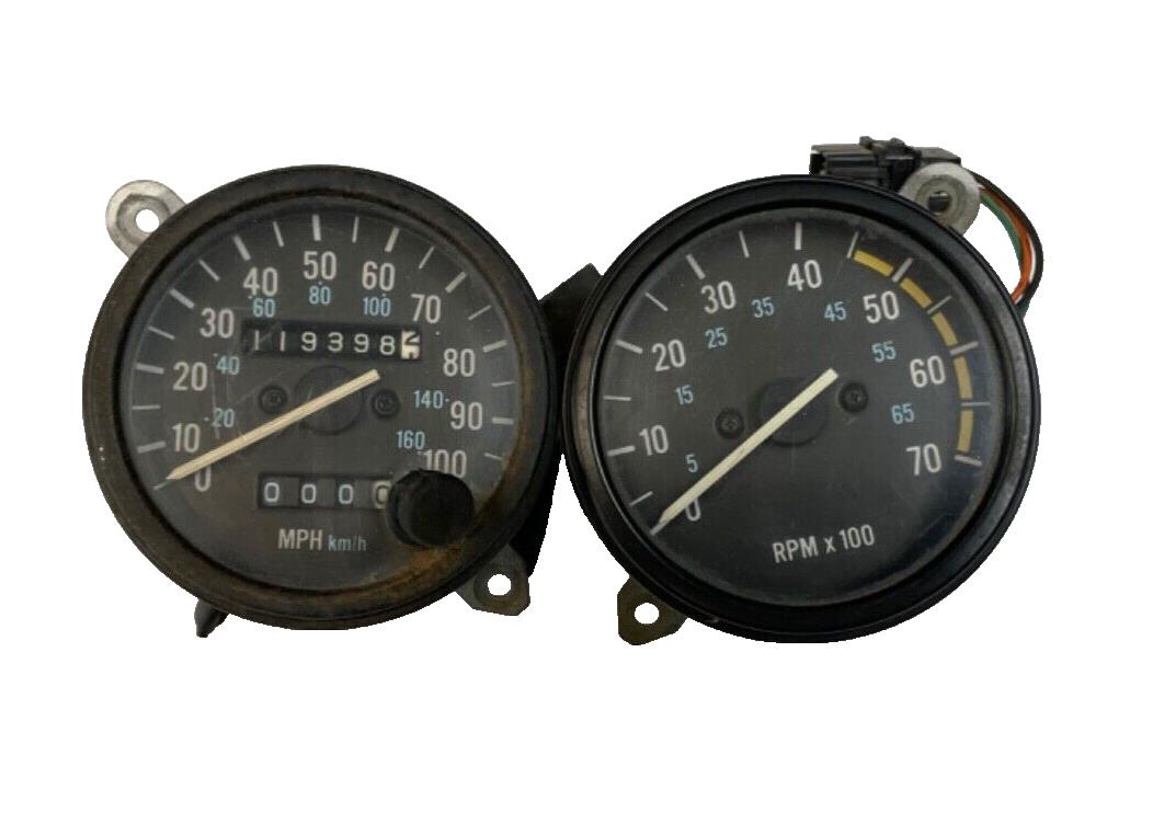 Jeep YJ Wrangler Speedometer Tachometer Gauge 119k Fits 87-91 Gauges 6 cyl tach