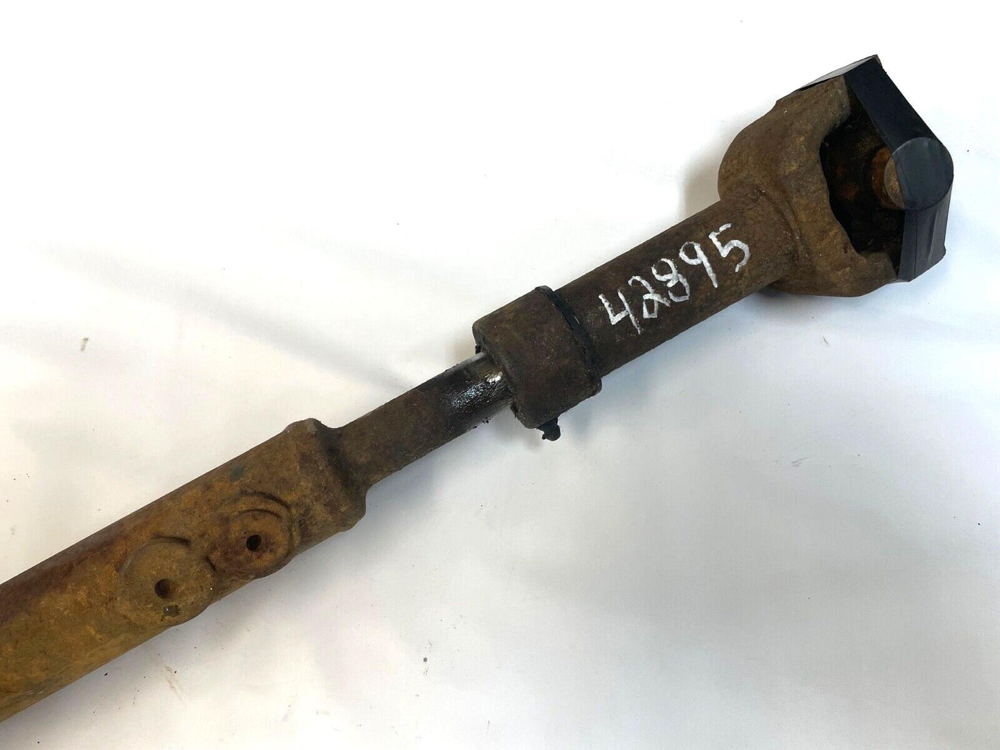 Jeep XJ Cherokee Front Drive Shaft 6 cylinder 4.0 manual transmission 53005543