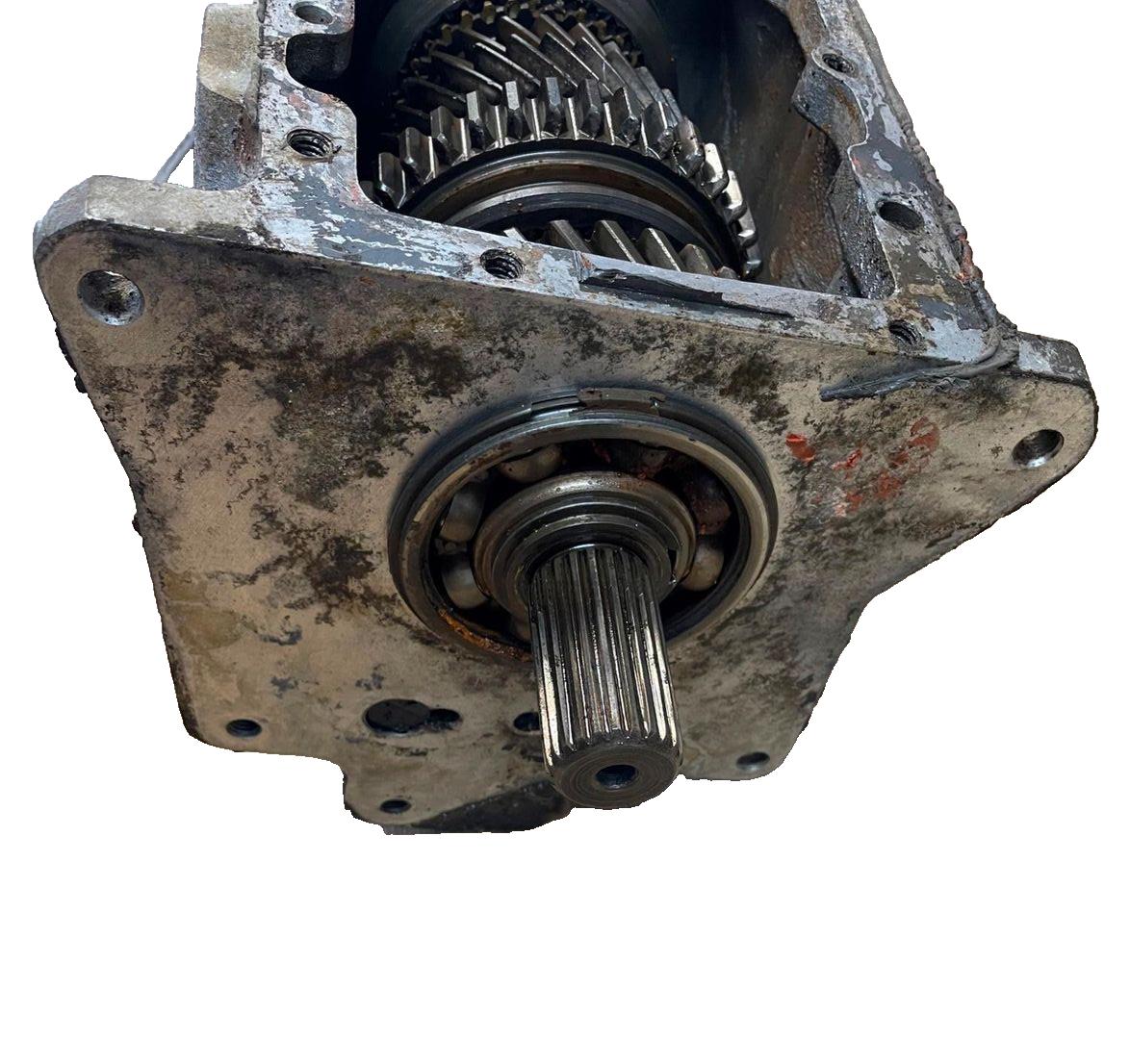 Transmisión manual T176 4 velocidades Jeep CJ CJ5 CJ7 CJ8 Tremec PIEZAS o REPARACIÓN