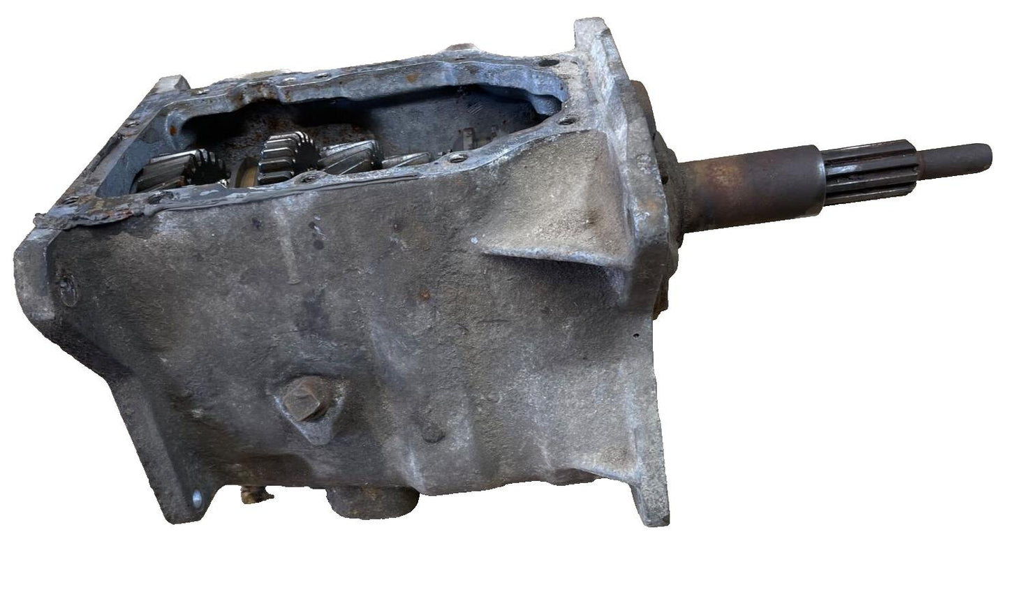 Transmisión manual T176 4 velocidades Jeep CJ CJ5 CJ7 CJ8 Tremec PIEZAS o REPARACIÓN