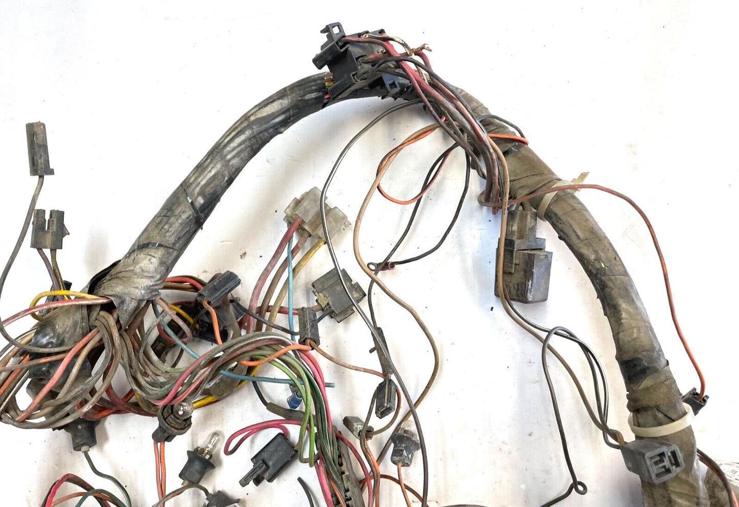 83-86 Jeep CJ arnés de cables del tablero CJ5 CJ7 cableado debajo del panel de instrumentos bloque de fusibles