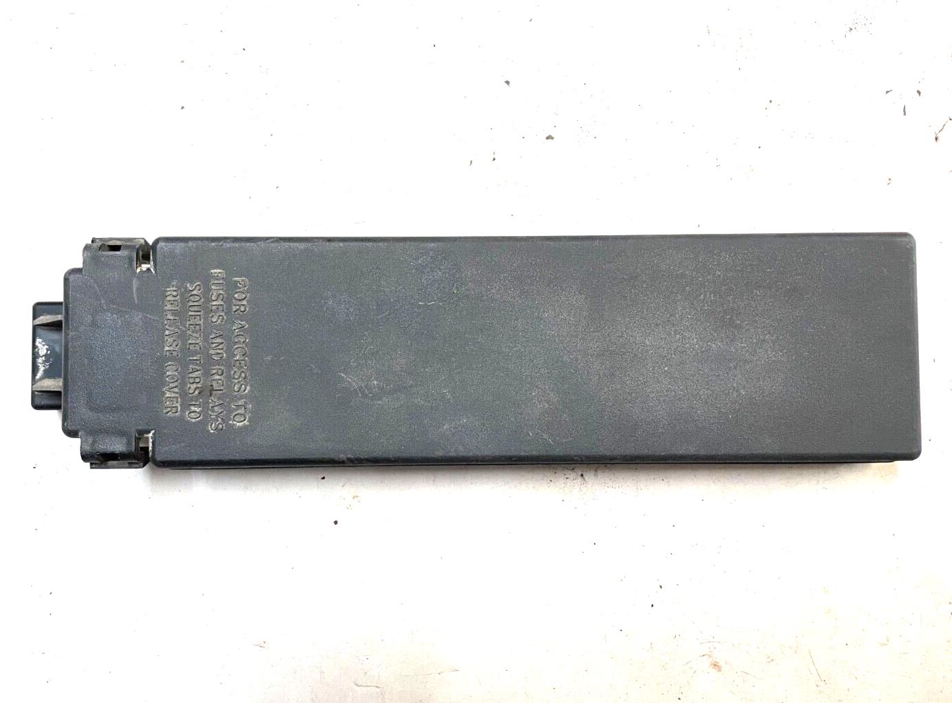 Tapa de la caja de fusibles del motor Jeep TJ 90505 compatible con Wrangler 01-06 ENVÍO GRATIS