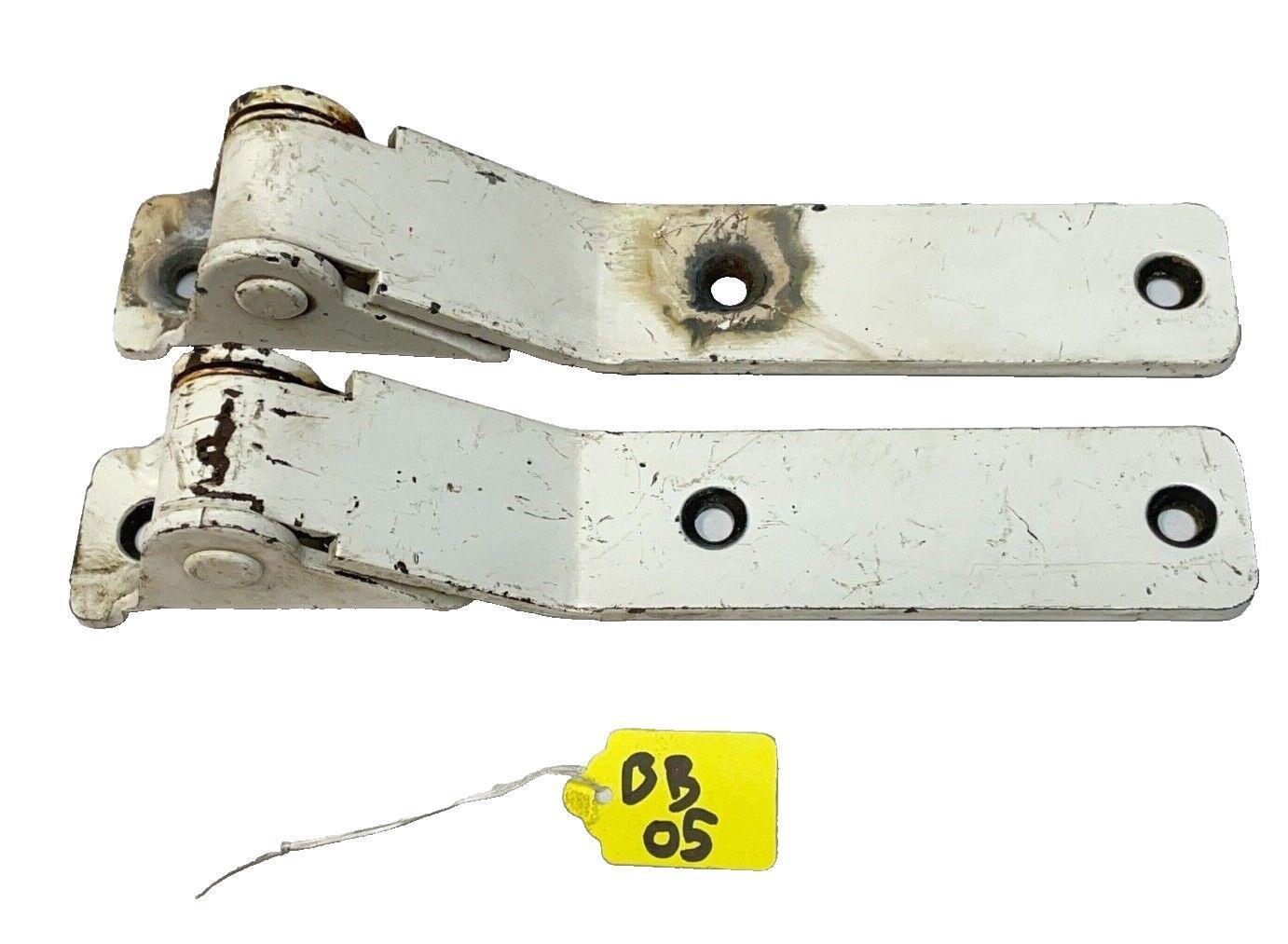 Jeep YJ tailgate hinges hinge tail gate fits 87-95 Wrangler White