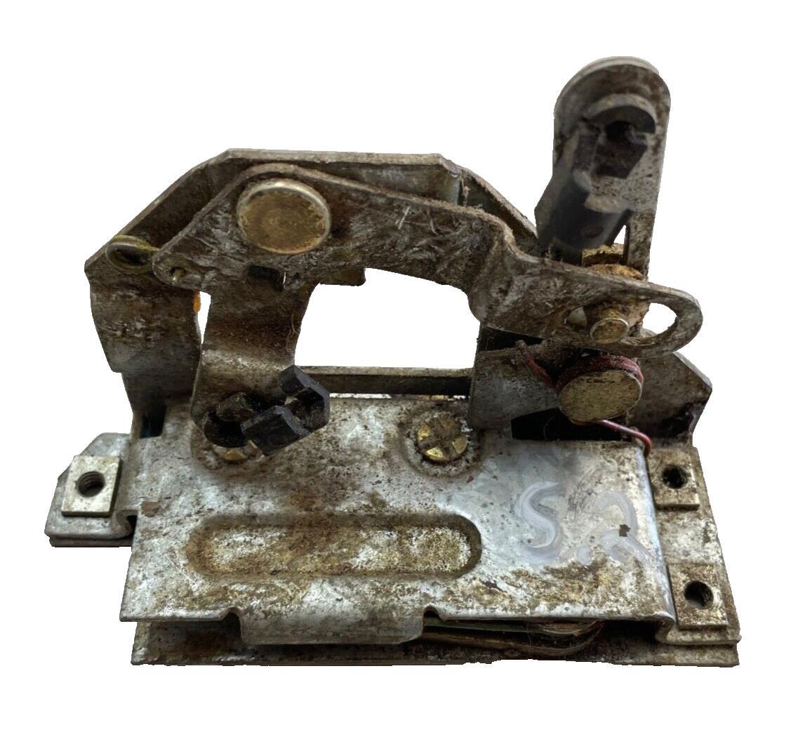 Jeep YJ Wrangler Tail Gate Striker latch tailgate fits 87-95 FREE SHIPPING!