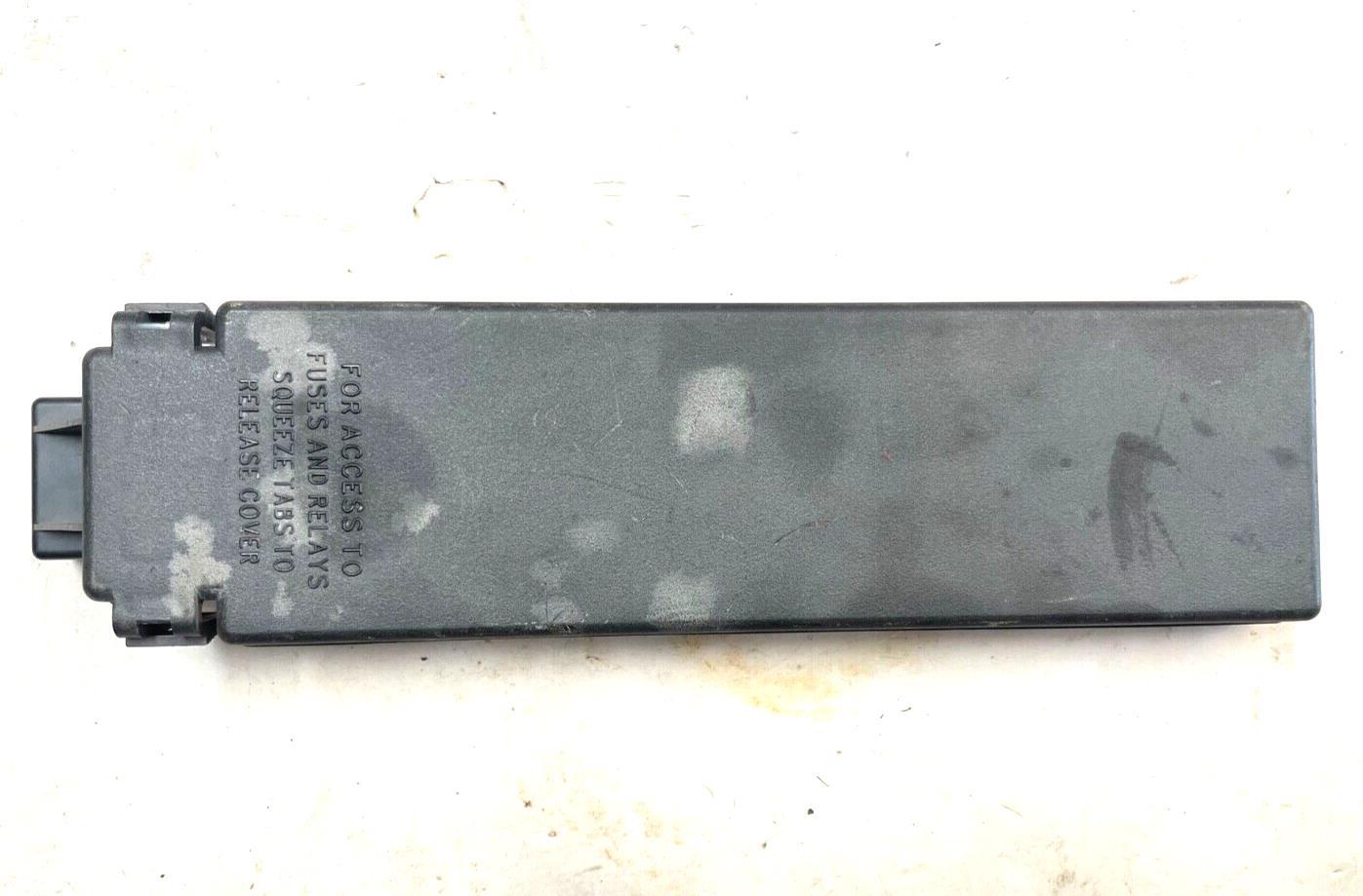 Jeep TJ Engine Fuse Box Lid cover 90395 fits 01-06 Wrangler FREE SHIPPING!