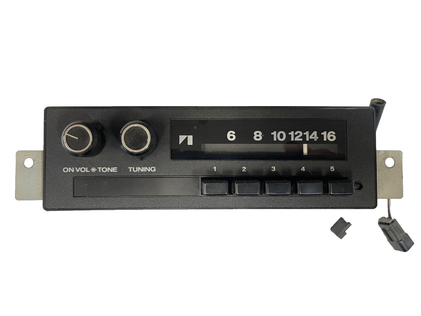 Jeep Radio Cherokee XJ Comanche MJ Factory NOS? fits 84-87 8956001650