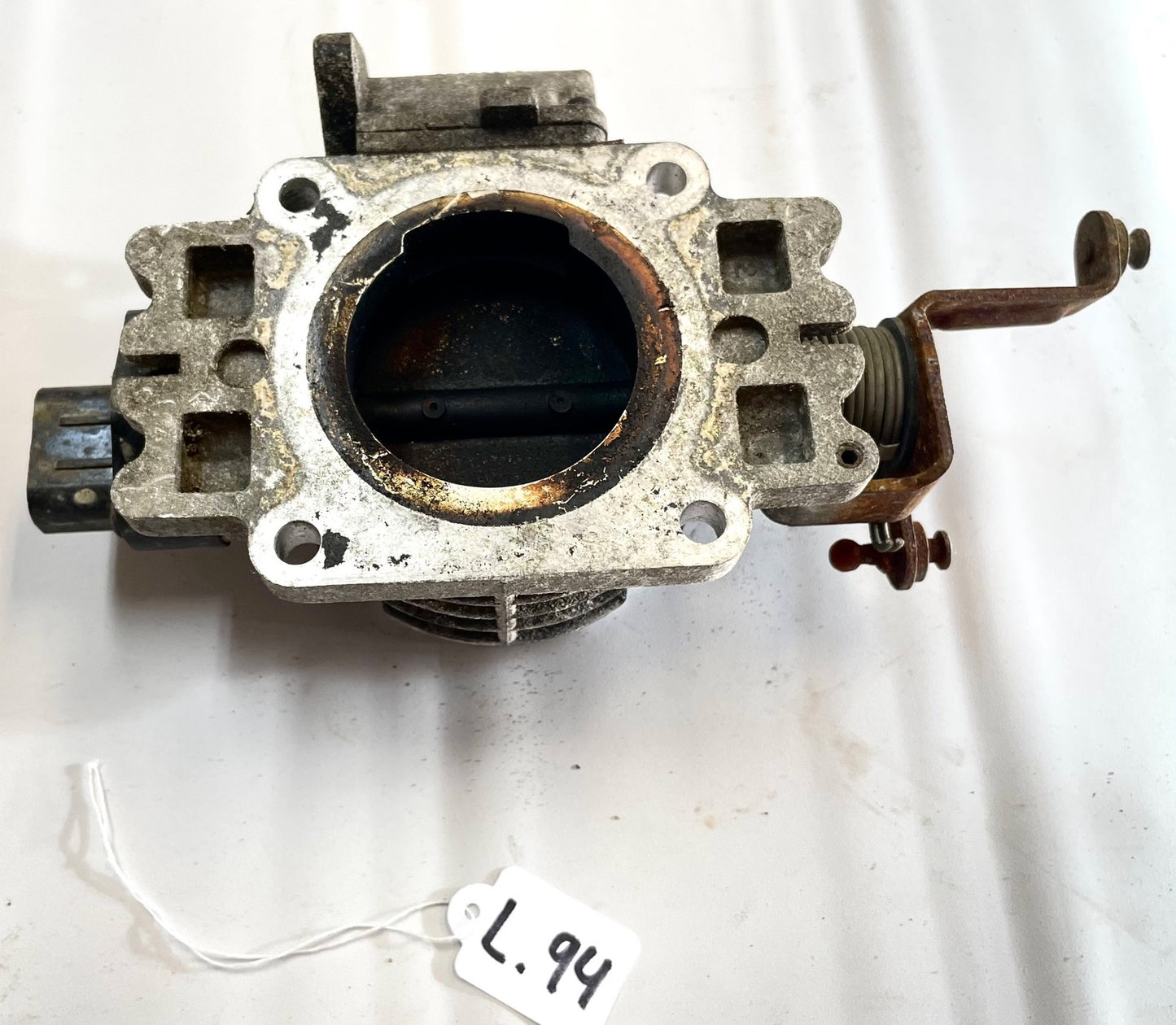 91-95 Jeep Wrangler YJ 4 Cylinder 2.5 L Throttle Body 53030843 2.5L 6 cyl OEM