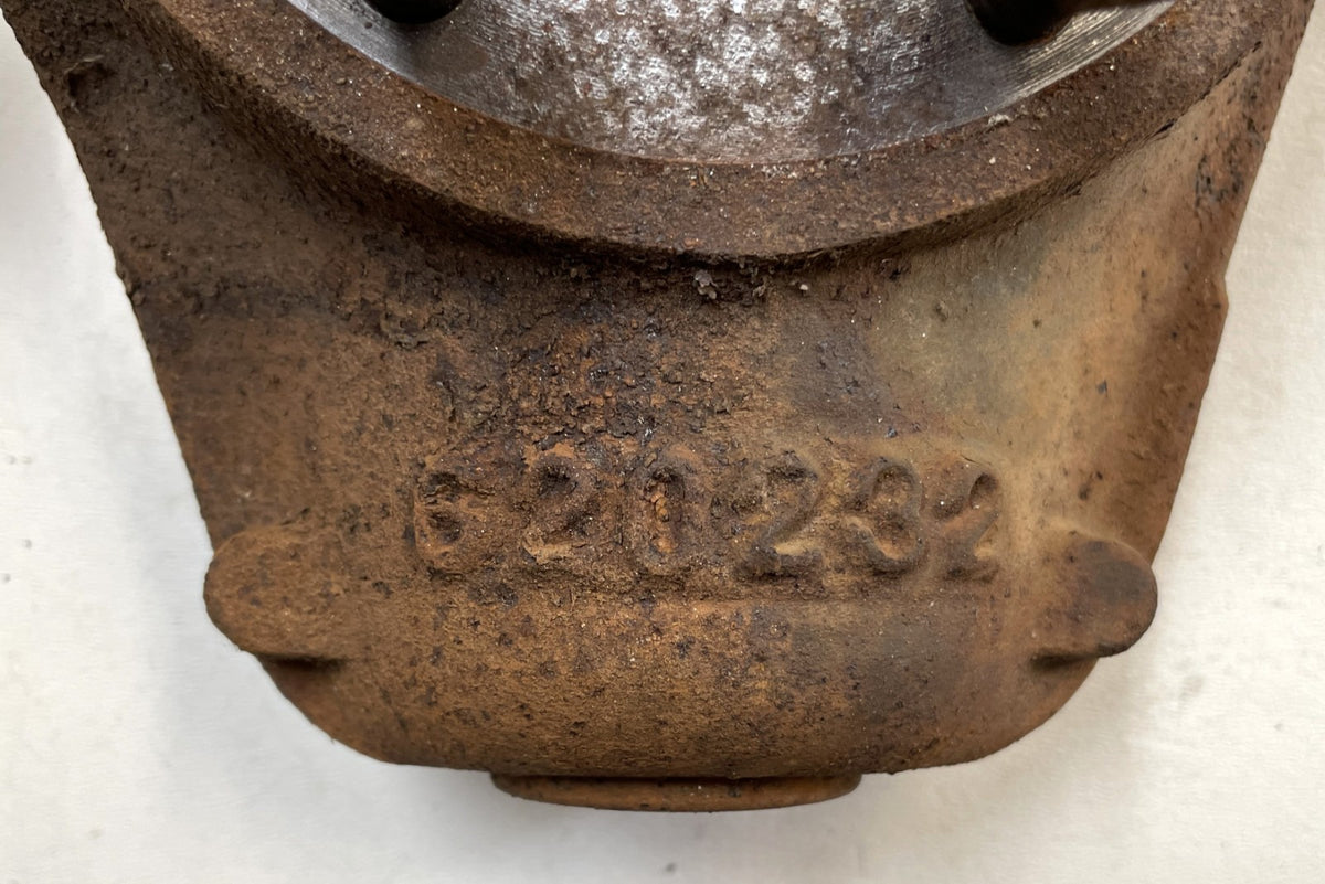 Jeep CJ disc brake steering knuckles 78-81 CJ5 CJ7 Dana 30 narrow track