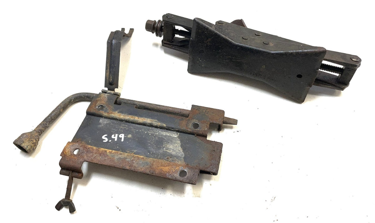 Jeep Factory CJ Jack Lug Wrench Mount Bracket CJ5 CJ7 CJ8 AMC Fender Mount