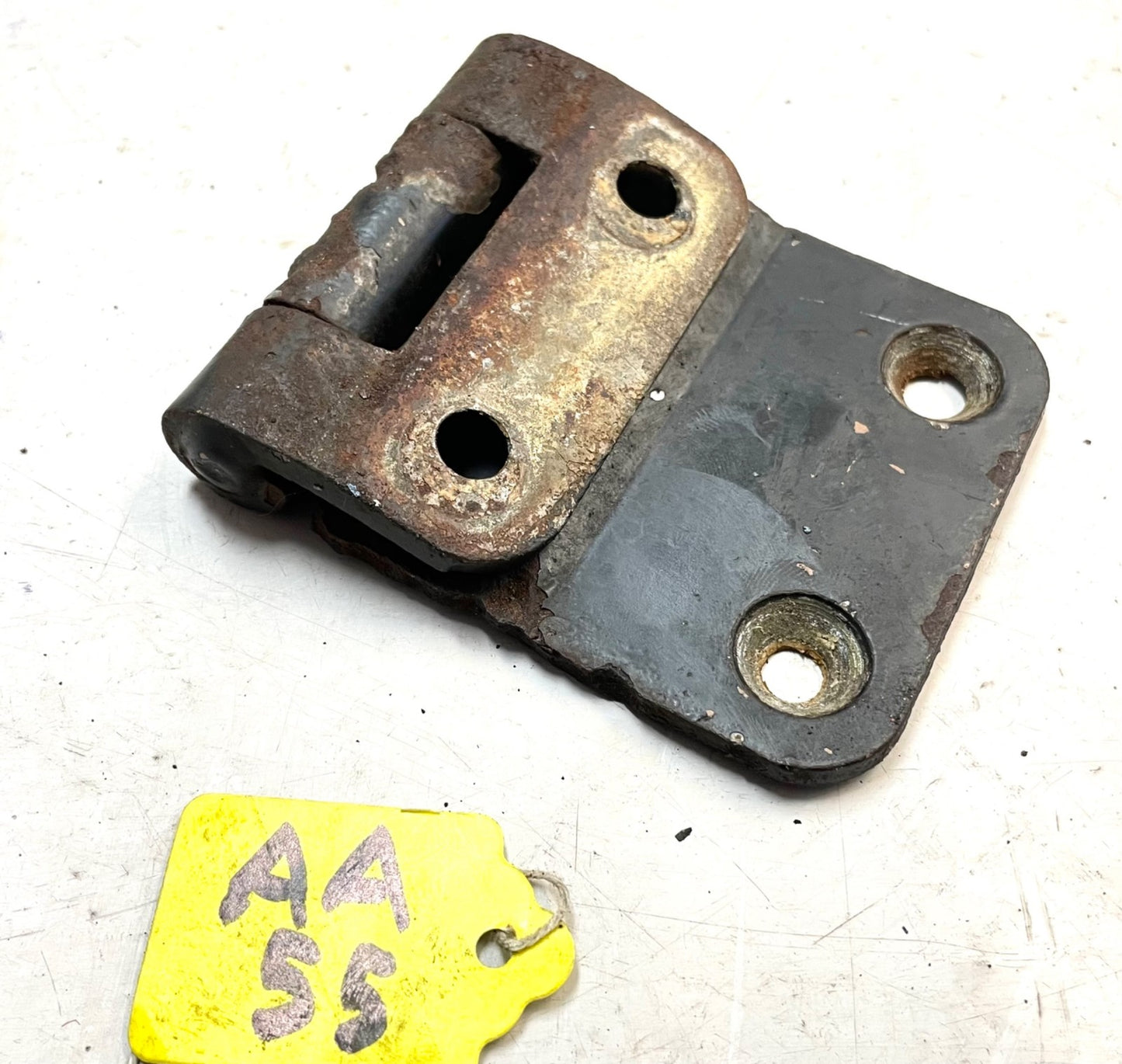 Jeep CJ Factory tailgate hinge CJ7 CJ8 AMC tail gate FREE SHIPPING U6