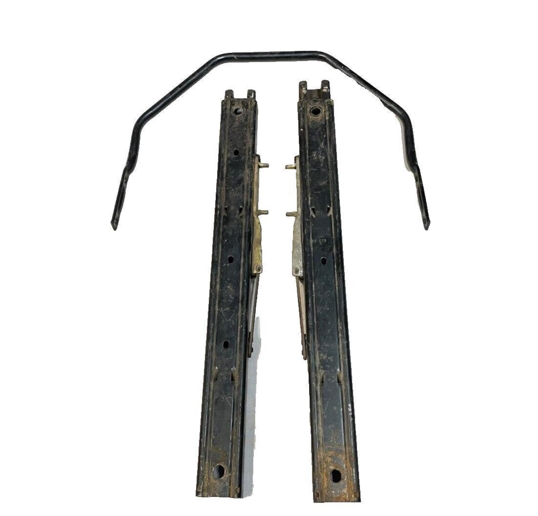 Jeep YJ Wrangler Seat Slider Bracket Front Right or Left Side 91-95 FREE SHIP