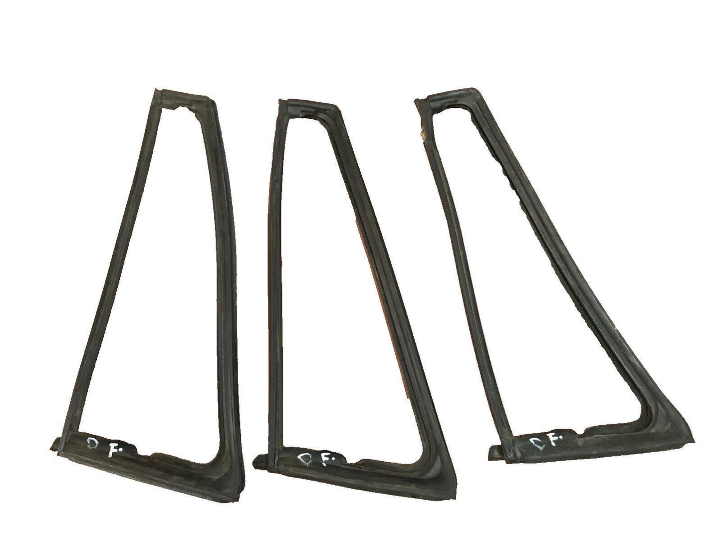 Jeep wing window gasket CJ7 YJ 82-95 Wrangler driver side left AMC vent glass