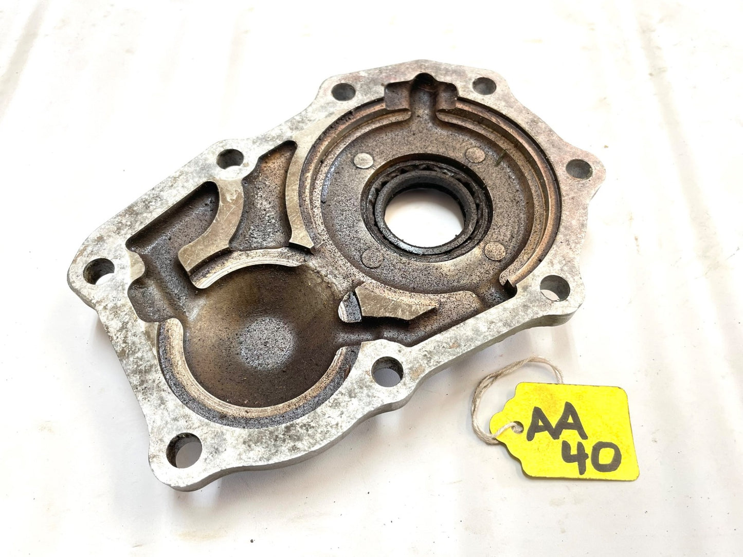 Jeep Wrangler Cherokee YJ XJ AX5 Transmission bearing retainer internal slave