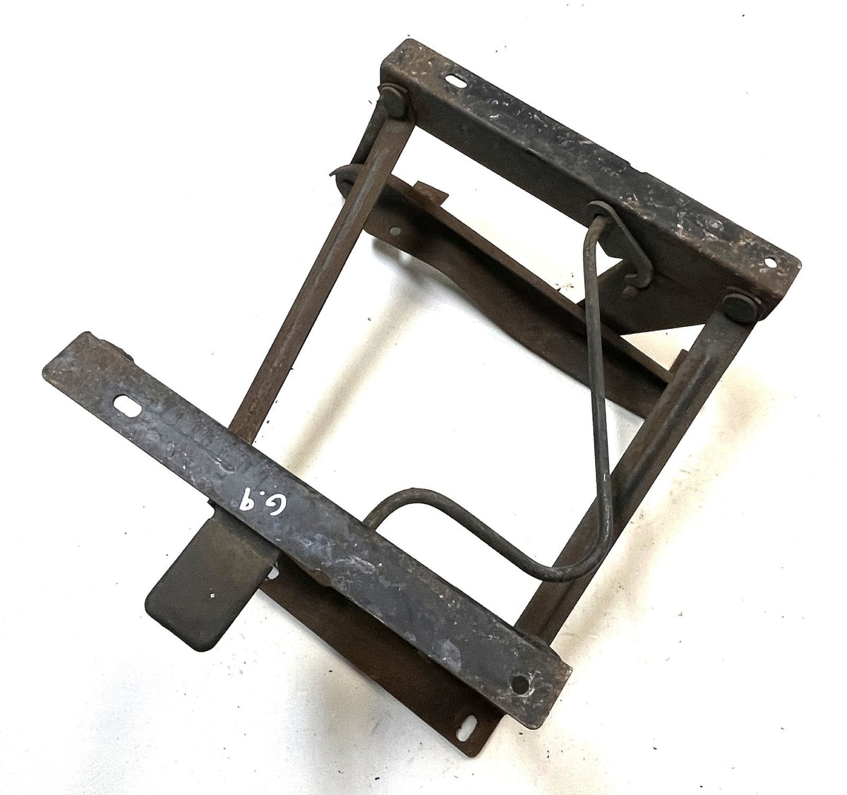 Jeep Driver Side Seat Bracket CJ5 CJ7 CJ8 YJ Wrangler LEFT fits 76-95 folding