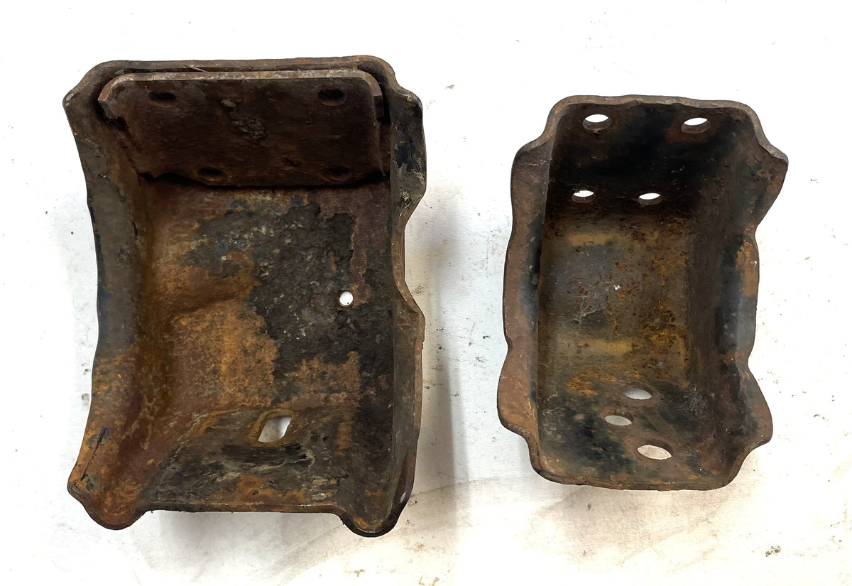 Jeep CJ 6 cylinder motor mounts 4.2 CJ5 CJ7 CJ8 AMC frame side mount 258 232