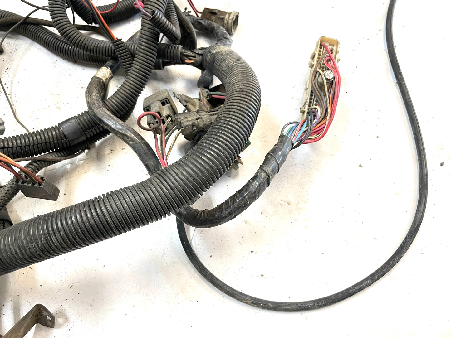 83-86 Jeep CJ arnés de cables del tablero CJ5 CJ7 cableado panel de instrumentos bloque de fusibles luz trasera