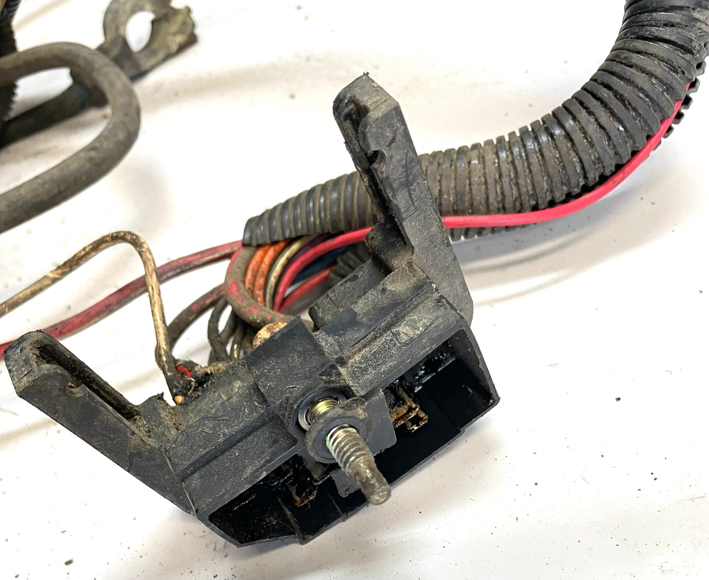 83-86 Jeep CJ arnés de cables del tablero CJ5 CJ7 cableado panel de instrumentos bloque de fusibles luz trasera