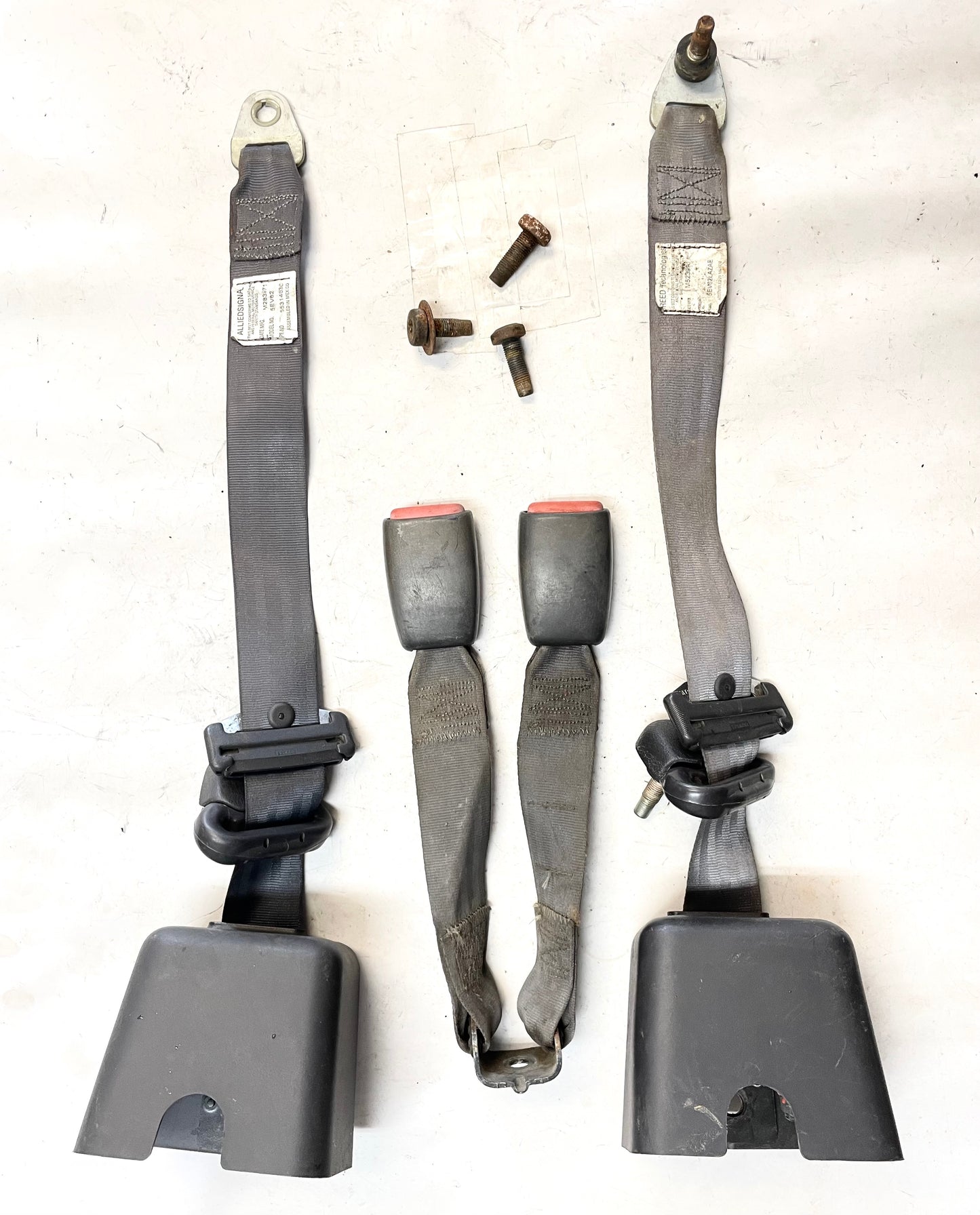 Jeep TJ rear seat belts fit 97-02 Wrangler shoulder belt female buckle back seat