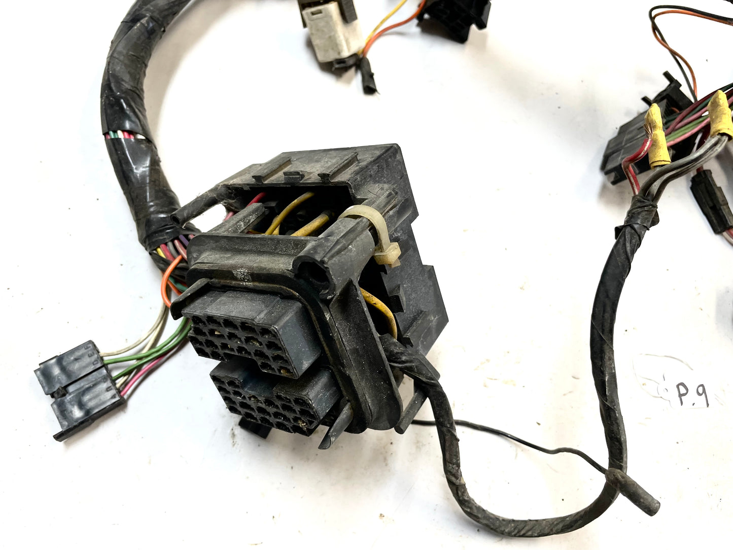 83-86 Jeep CJ arnés de cables del tablero CJ5 CJ7 cableado debajo del panel de instrumentos bloque de fusibles