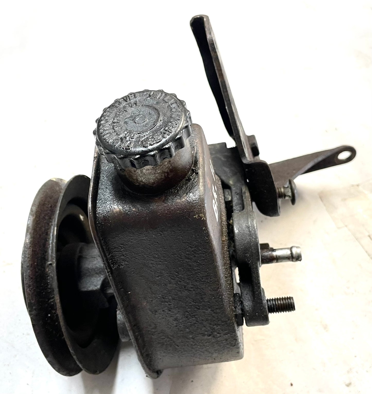 Soportes de bomba de dirección asistida Jeep CJ5 CJ7 YJ 4.2 Correa trapezoidal Wrangler 6 cilindros 258