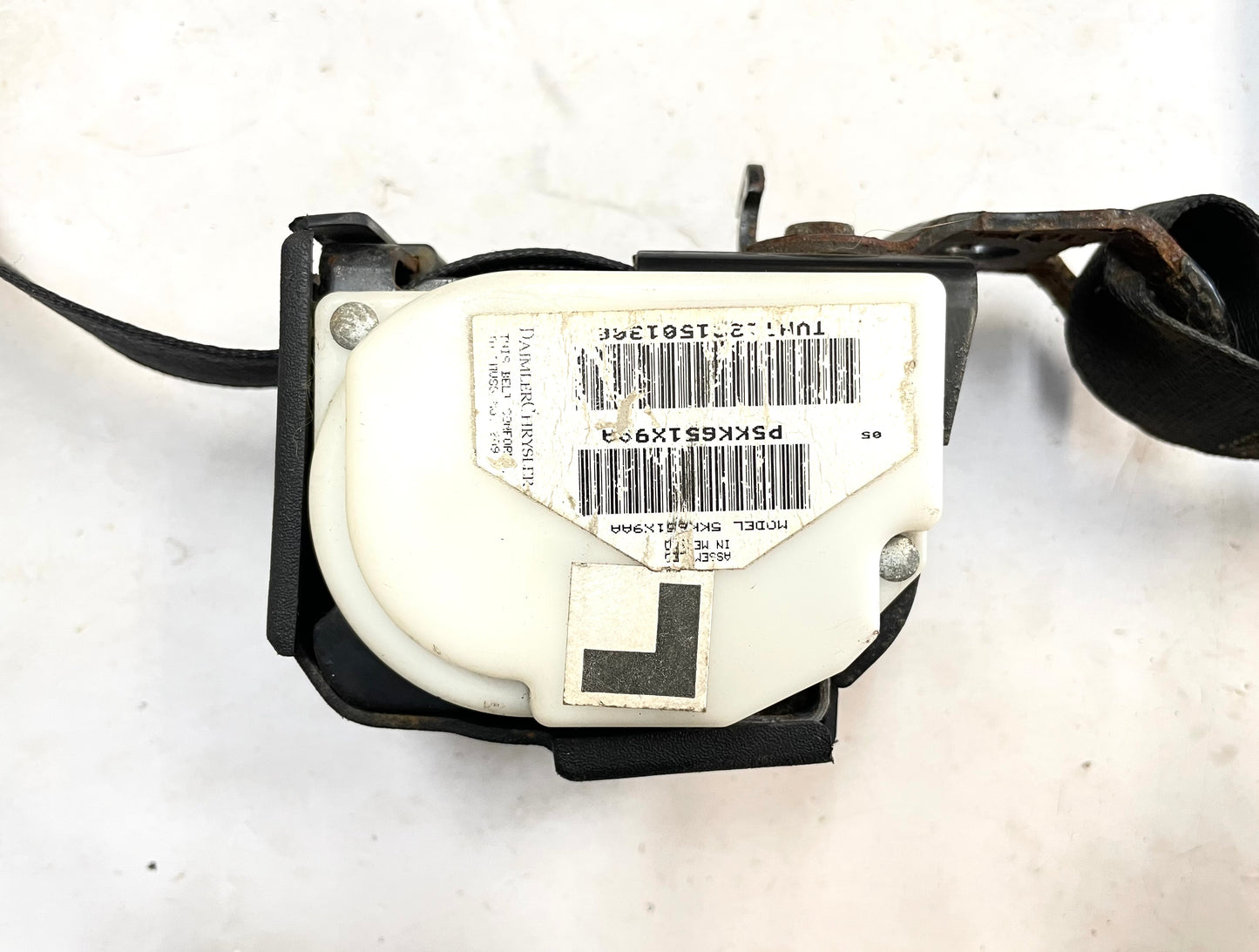 Retractor de cinturón de seguridad delantero izquierdo del conductor Jeep TJ 03-06 Wrangler negro ¡ENVÍO GRATIS!