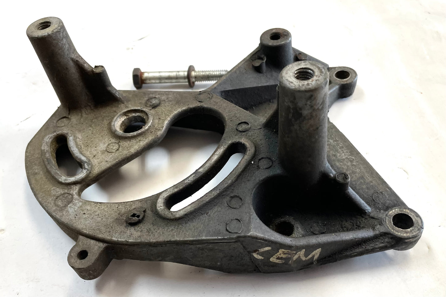 Jeep Power Steering Pump Bracket AMC V8 304 360 401 CJ5 CJ7 J10 WAGONEER 3214710