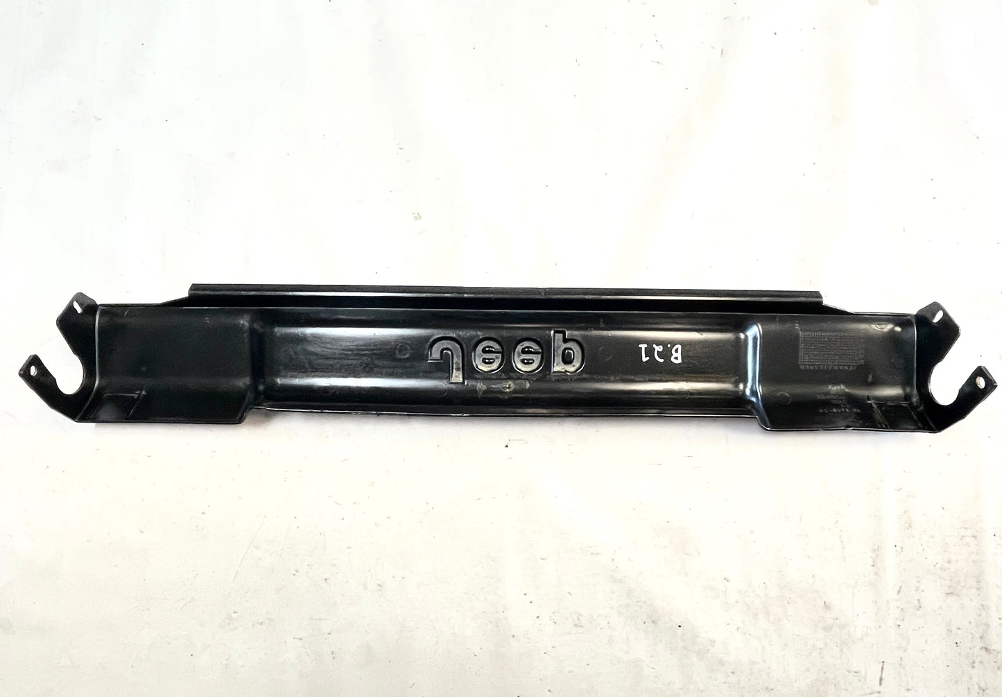 Jeep TJ Wrangler Front Bumper Cover Sway Bar Frame Panel 55155667 READ AD