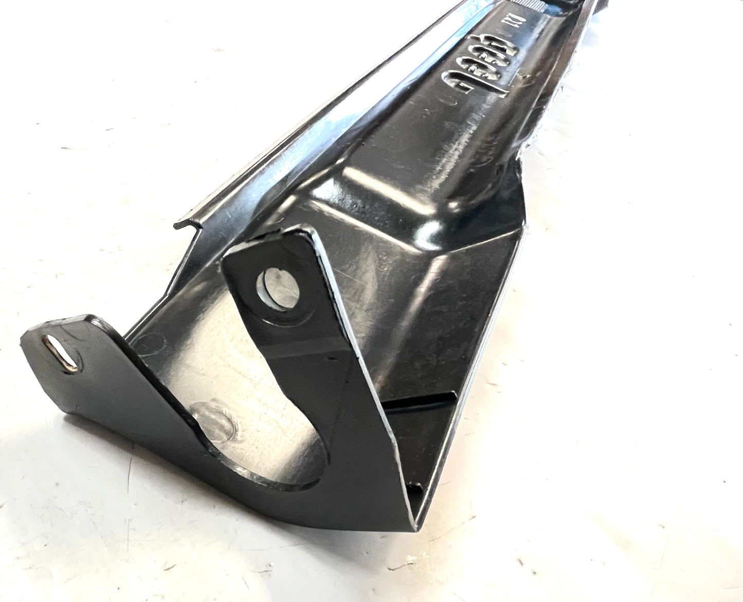 Jeep TJ Wrangler Front Bumper Cover Sway Bar Frame Panel 55155667 READ AD