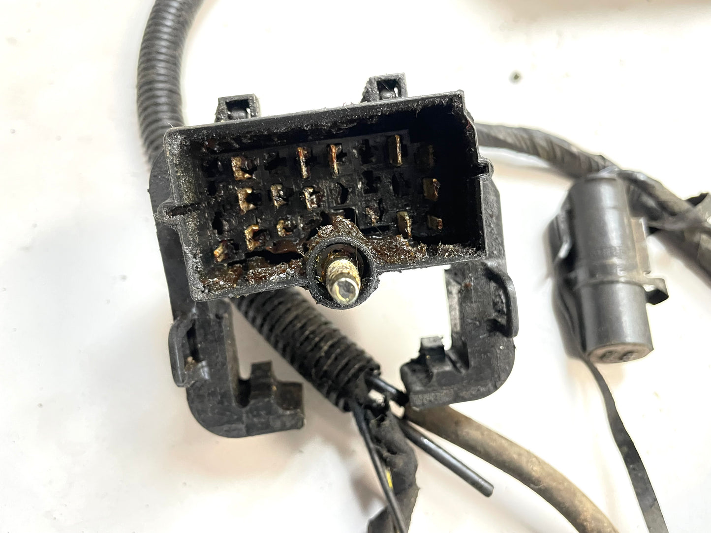 Jeep YJ Wrangler 4 Cylinder Engine Wiring Harness 10 pin Wire Fuse block 92-95
