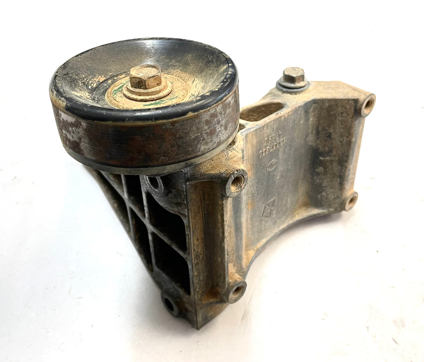 Engine Alternator Bracket Jeep Wrangler YJ (91-95) 53007602 fits 2.5 4.0 Motor