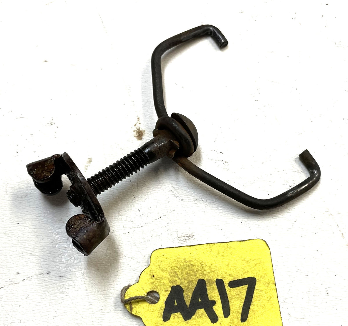 Jeep CJ YJ Carter carburetor air cleaner mounting stud wing nut CJ5 CJ7 Wrangler