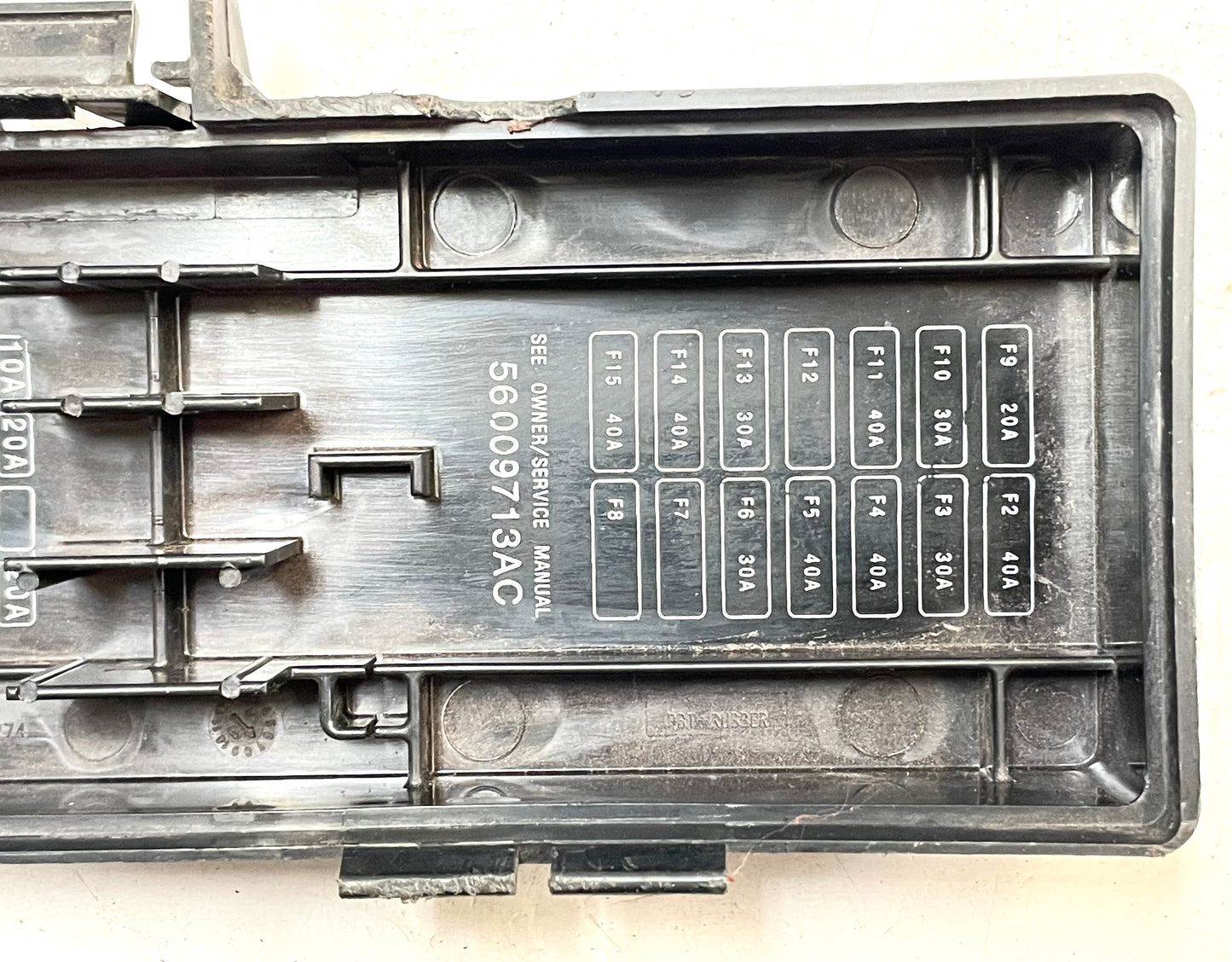 Tapa de la caja de fusibles del compartimiento del motor Jeep TJ 56009713AC Wrangler ¡ENVÍO GRATIS!