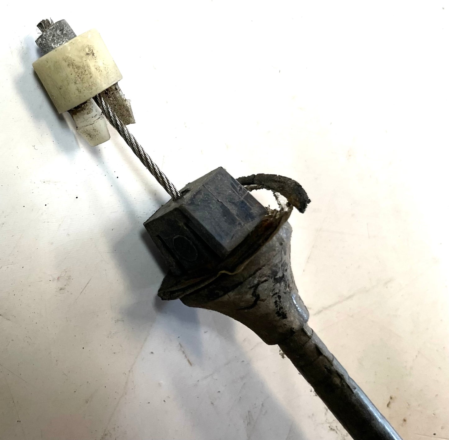 Jeep CJ 6 cylinder throttle linkage with rod 2 barrel carb CJ5 CJ7 258 4.2