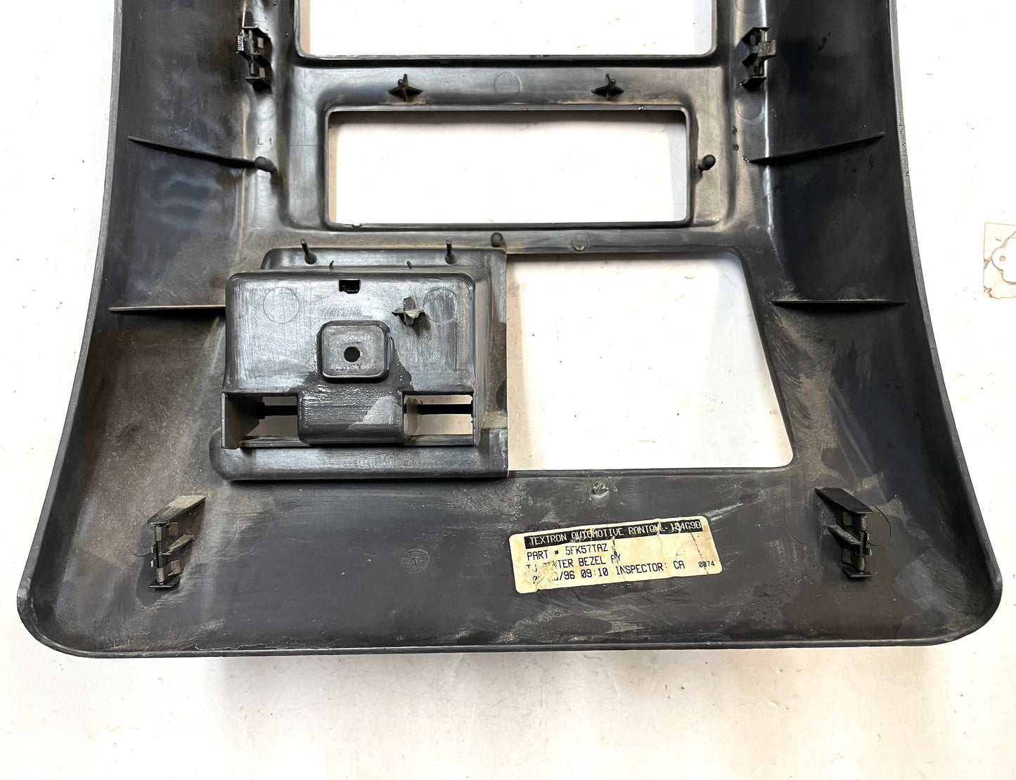 Embellecedor de plástico para el panel central de ventilación del Jeep TJ Wrangler con respiraderos en gris oscuro ágata