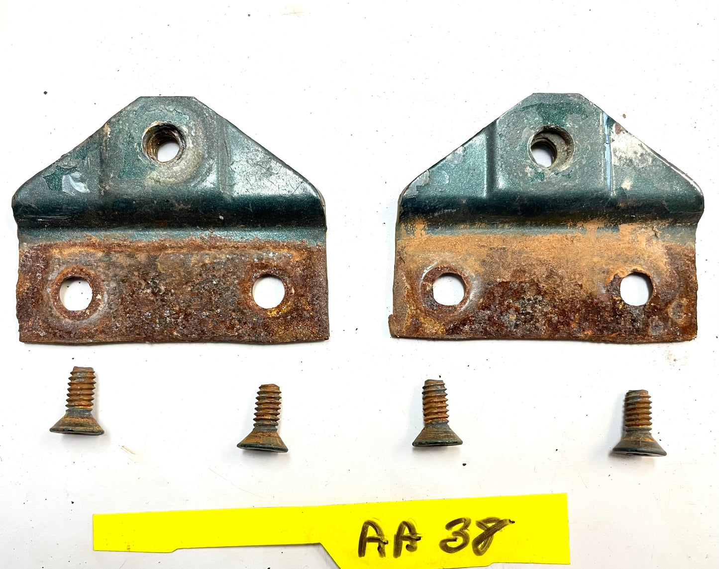 Jeep CJ7 CJ8 tailgate cable brackets tail gate brackets mount screws fits 76-86