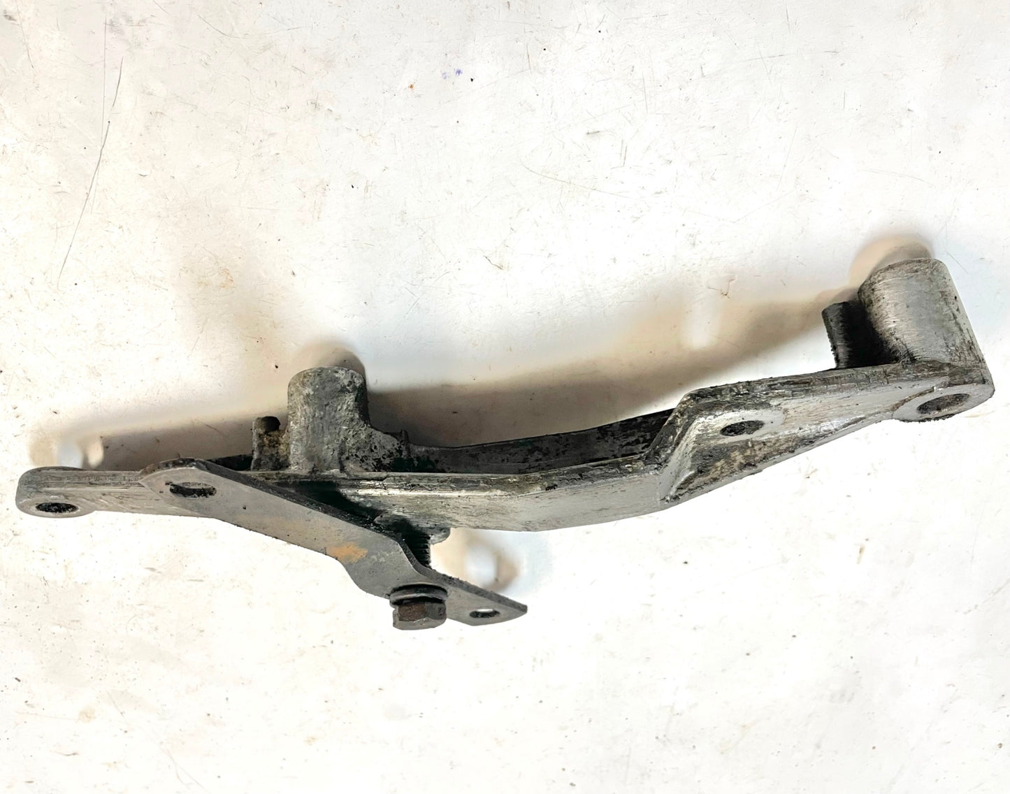 Jeep V8 power steering pump bracket AMC 304 360 401 CJ5 CJ7 J10 Wagoneer FSJ